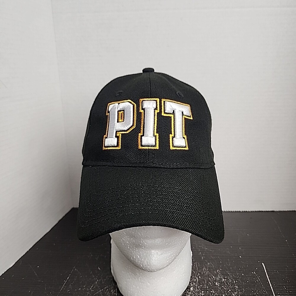 Pittsburgh Steelers Strapback Hat Cap Black New Era 9Twenty Embroidered Logo
